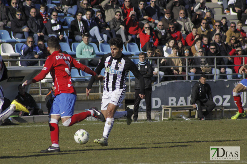 Imágenes del CD Badajoz 2 - 0 UC La Estrella