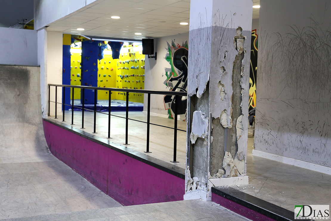 Usuarios del Centro Joven denuncian el &quot;lamentable estado&quot; del Skate Park