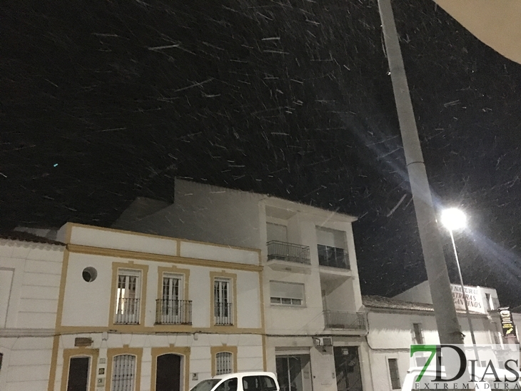 La nieve llega al sur de Badajoz