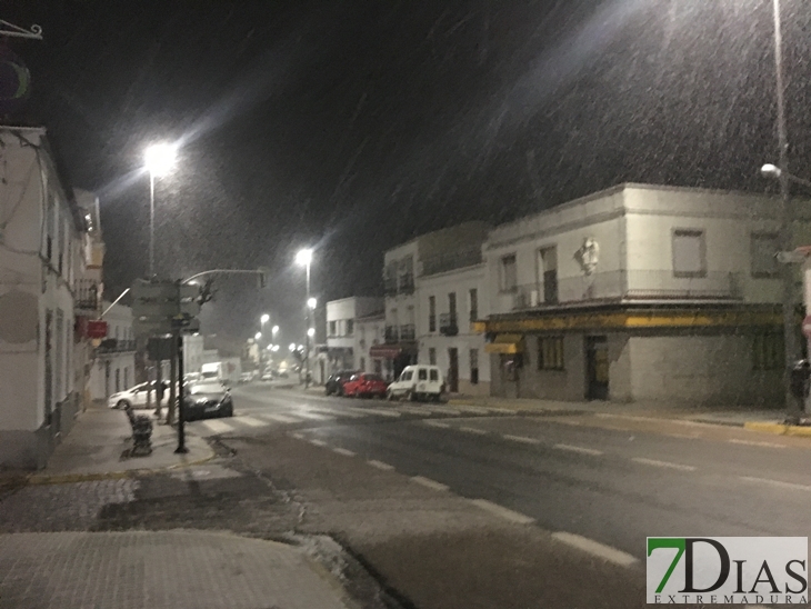 La nieve llega al sur de Badajoz