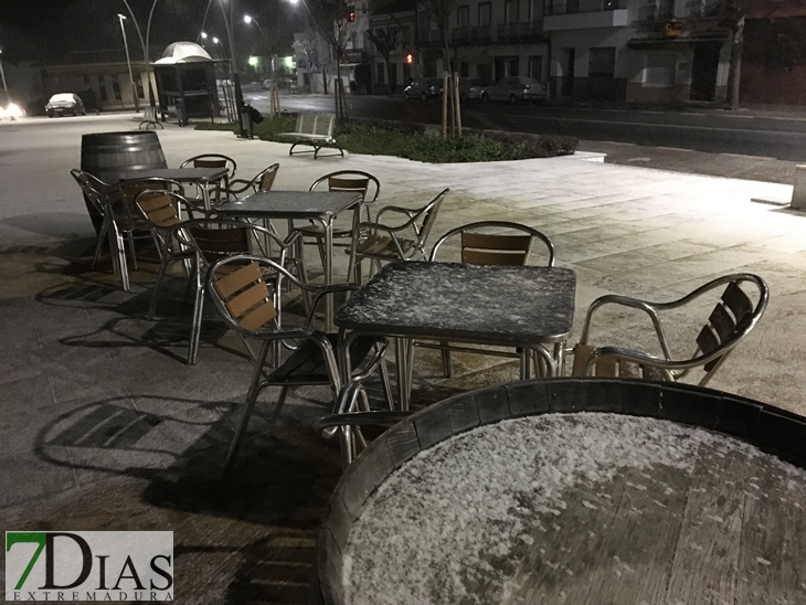 La nieve llega al sur de Badajoz