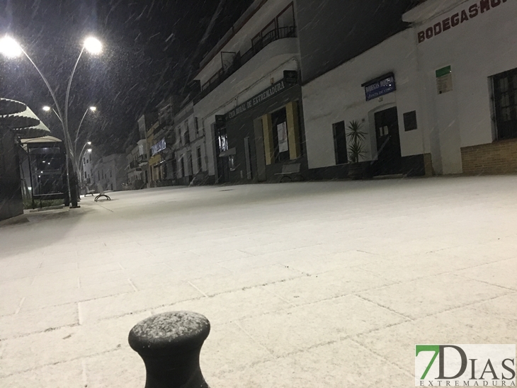 La nieve llega al sur de Badajoz