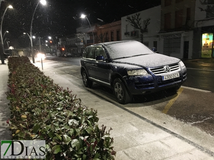 La nieve llega al sur de Badajoz