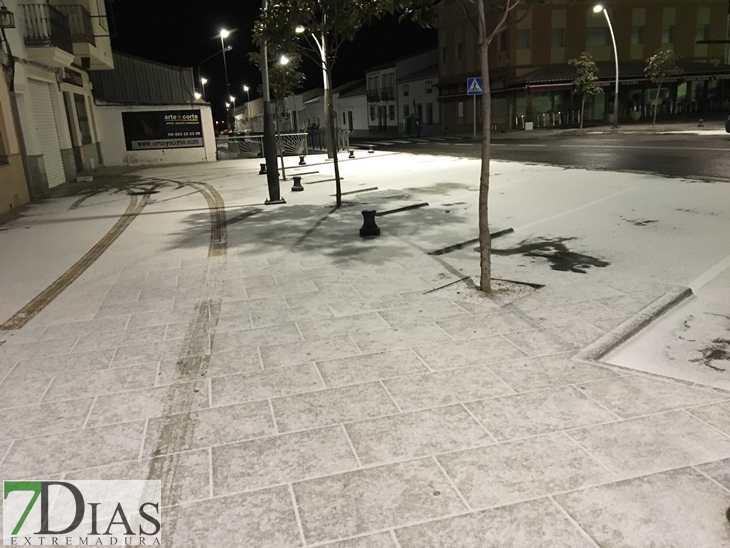 La nieve llega al sur de Badajoz