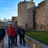 La Junta estudiará qué actuaciones son prioritarias en la Muralla de Plasencia