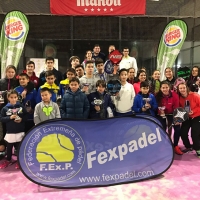 140 parejas participan en el 1º torneo del Circuito Extremeño de Menores de pádel