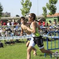 La Federación Española de Triatlón organiza una toma de tiempos en Cáceres
