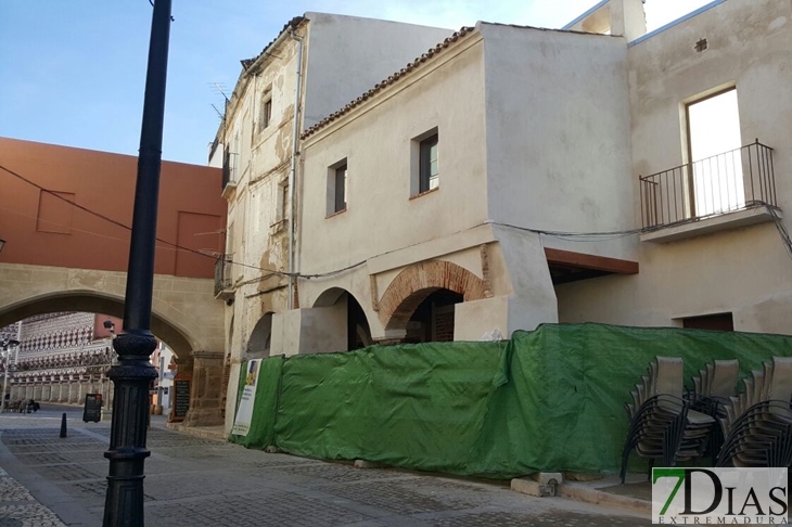 El ayuntamiento restaura con sensibilidad la casa frente a Capitel