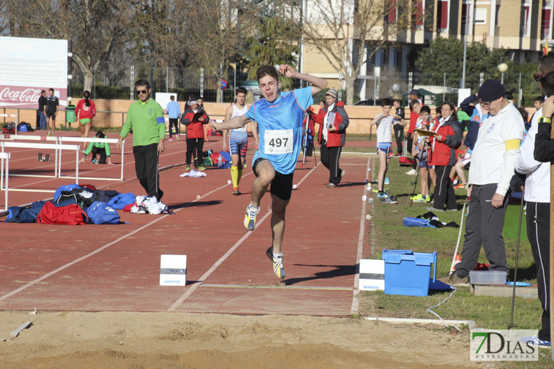 Imágenes del Trofeo de atletismo Diputación de Badajoz