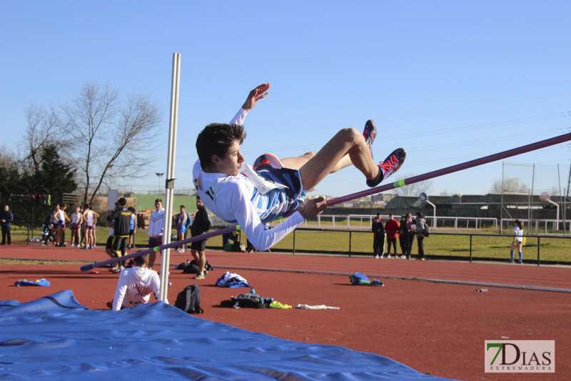 Imágenes del Trofeo de atletismo Diputación de Badajoz