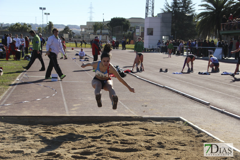 Imágenes del Trofeo de atletismo Diputación de Badajoz