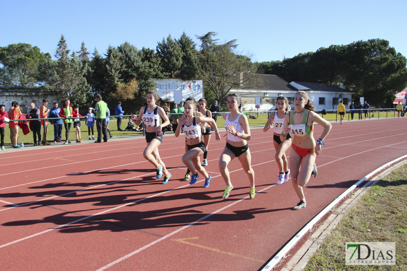 Imágenes del Trofeo de atletismo Diputación de Badajoz