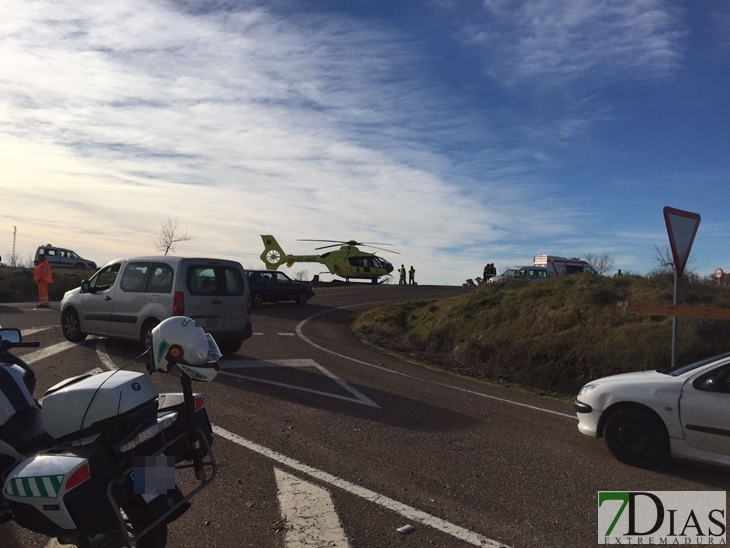 Herido grave en la colisión entre un turismo y una furgoneta