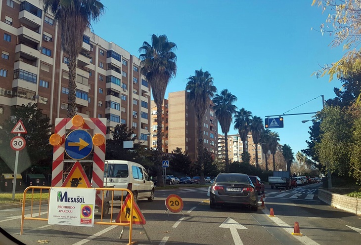 “Tolerancia cero” contra la doble fila en Sinforiano