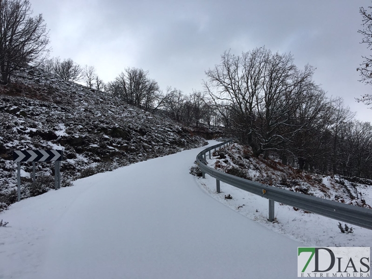 El Puerto de Honduras (Cáceres) continúa cerrado por nieve