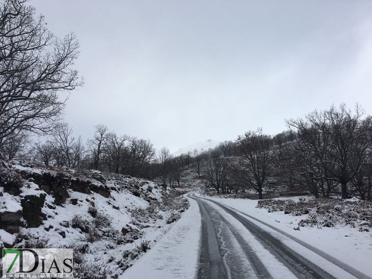 El Puerto de Honduras (Cáceres) continúa cerrado por nieve