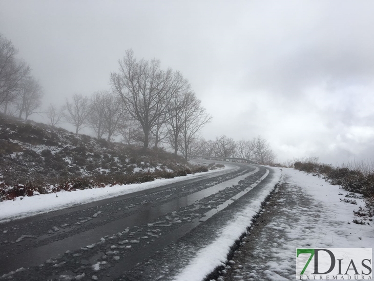 El Puerto de Honduras (Cáceres) continúa cerrado por nieve