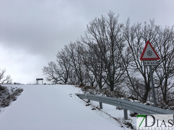 El Puerto de Honduras (Cáceres) continúa cerrado por nieve