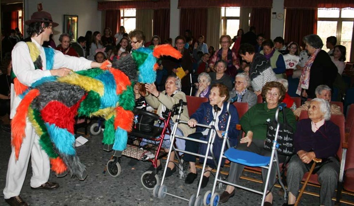 700 mayores participan en los cuentacuentos audiovisuales