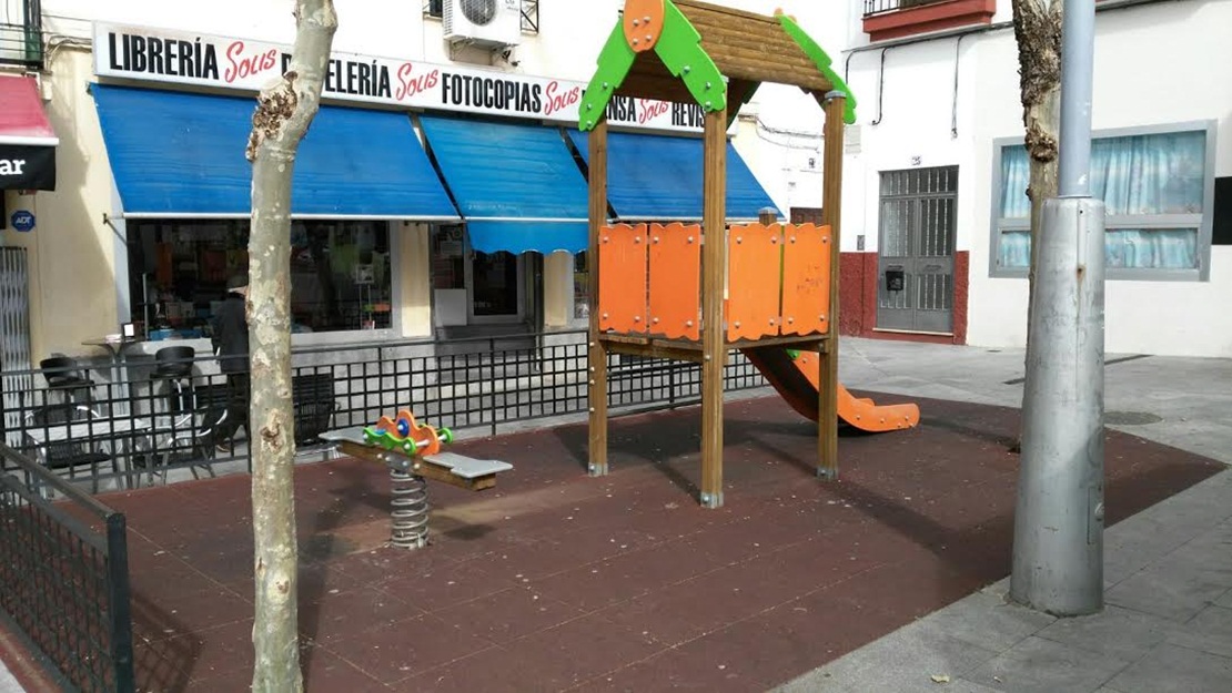 Obras en el parque de la Plaza Pizarro