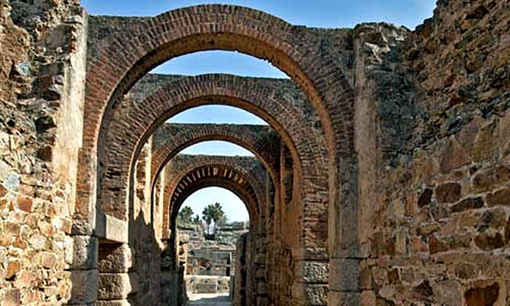 Extremadura y Alentejo trabajarán juntos en arqueología y patrimonio
