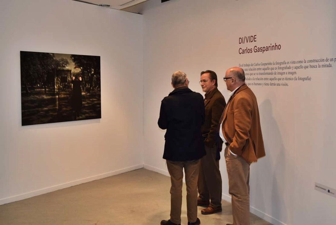 El MEIAC acoge la exposición Di/Vide, del fotógrafo portugués Carlos Gasparinho