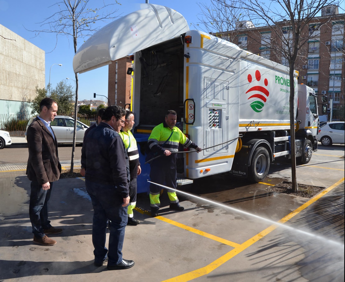 Promedio desinfecta cada año más de 250.000 contenedores