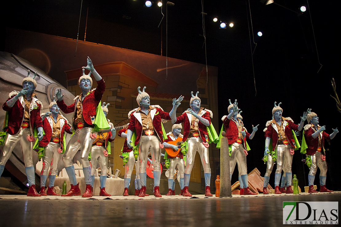 Imágenes de la Final del concurso de murgas de Badajoz