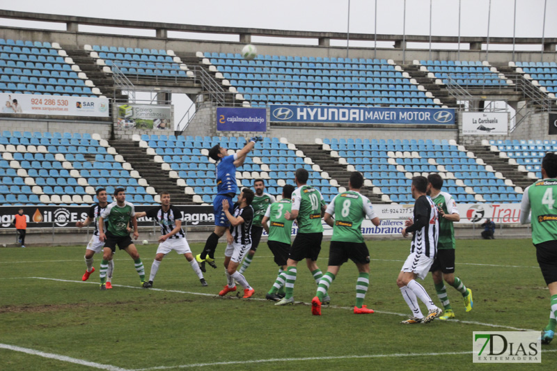 Imágenes del CD. Badajoz 1 - 3 CP Cacereño