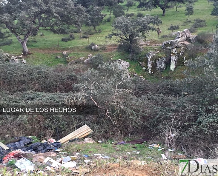 En estado crítico tras caer por un barranco en el sur de Badajoz