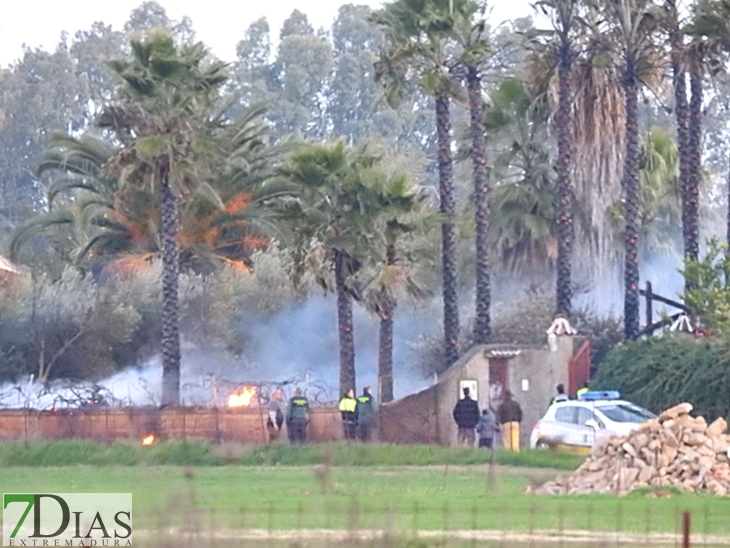 Incendio en la finca pacense de Las Arenosas