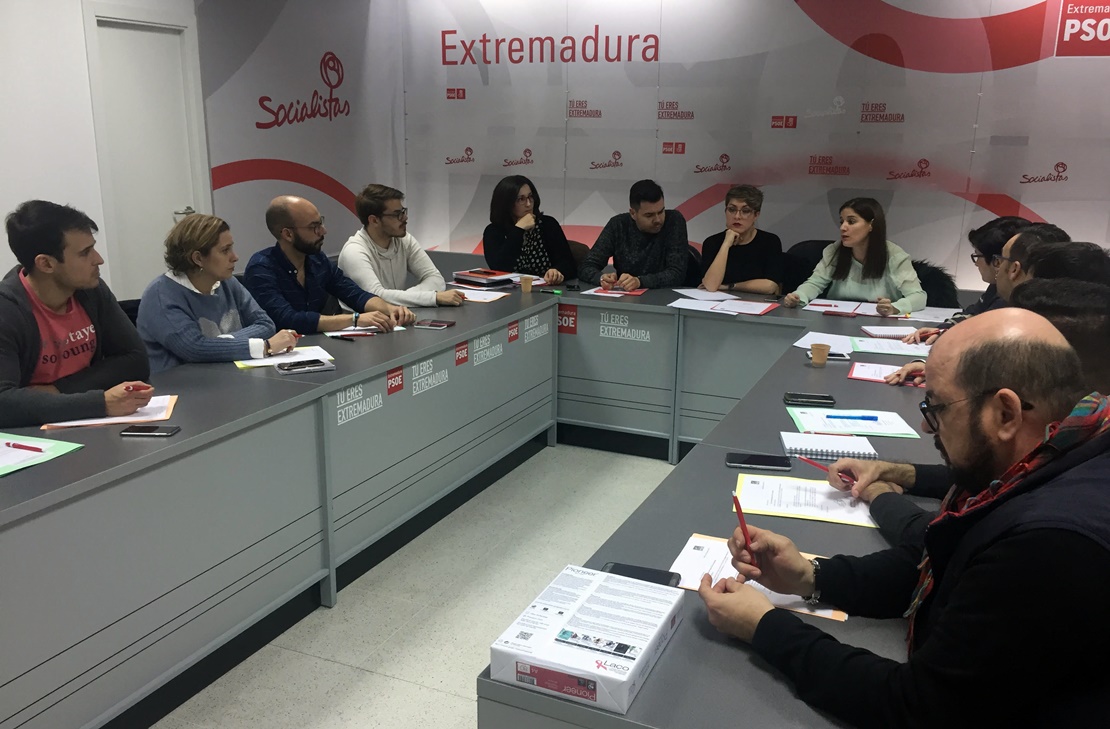 Los socialistas se congratulan de los avances en políticas LGTBI