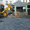 Imágenes de la demolición de los quioscos de la Plaza de España