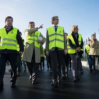 De la Serna se compromete a acabar las obras del AVE en 2020