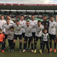 El Mérida AD vuelve a ganar