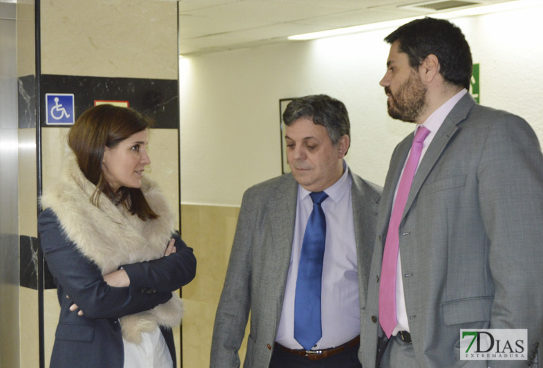 Gil Rosiña visita las instalaciones de la ONCE en Badajoz