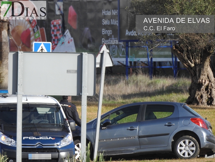 Imágenes de la accidentada persecución policial por las calles de Badajoz