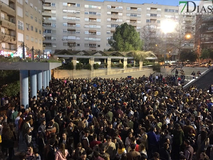 Así está el epicentro del Carnaval. Badajoz se prepara para su noche más larga