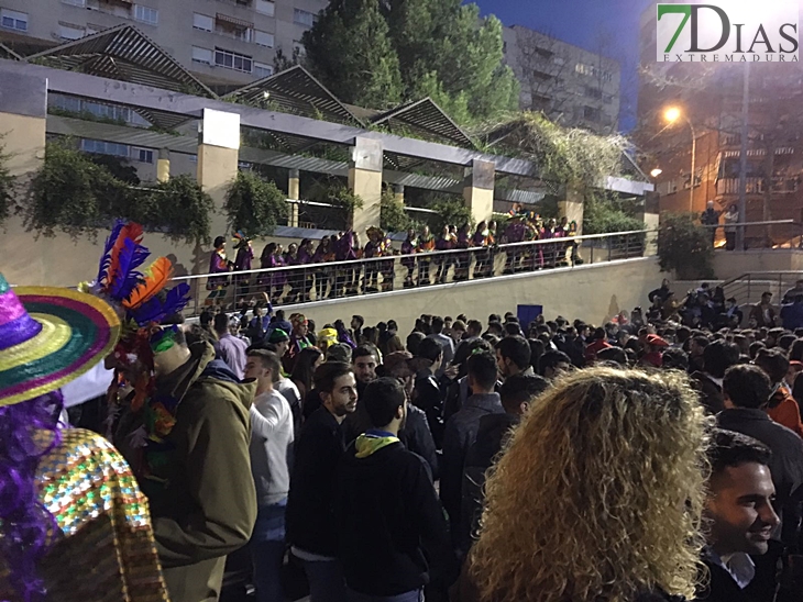 Así está el epicentro del Carnaval. Badajoz se prepara para su noche más larga