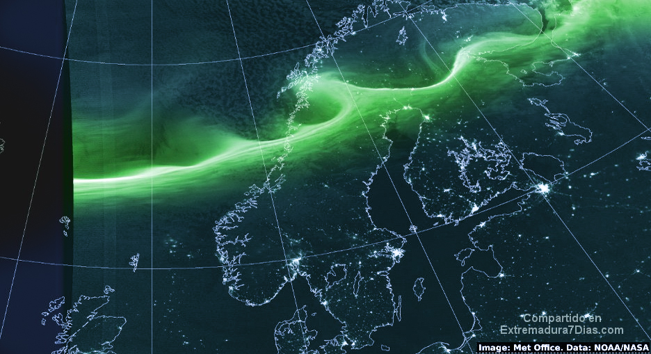 Desde el espacio: Auroras boreales la pasada noche en Europa