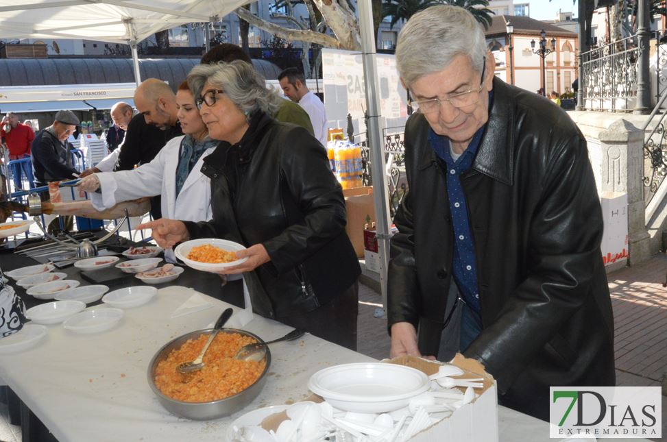 Badajoz desayuna migas 'solidarias'