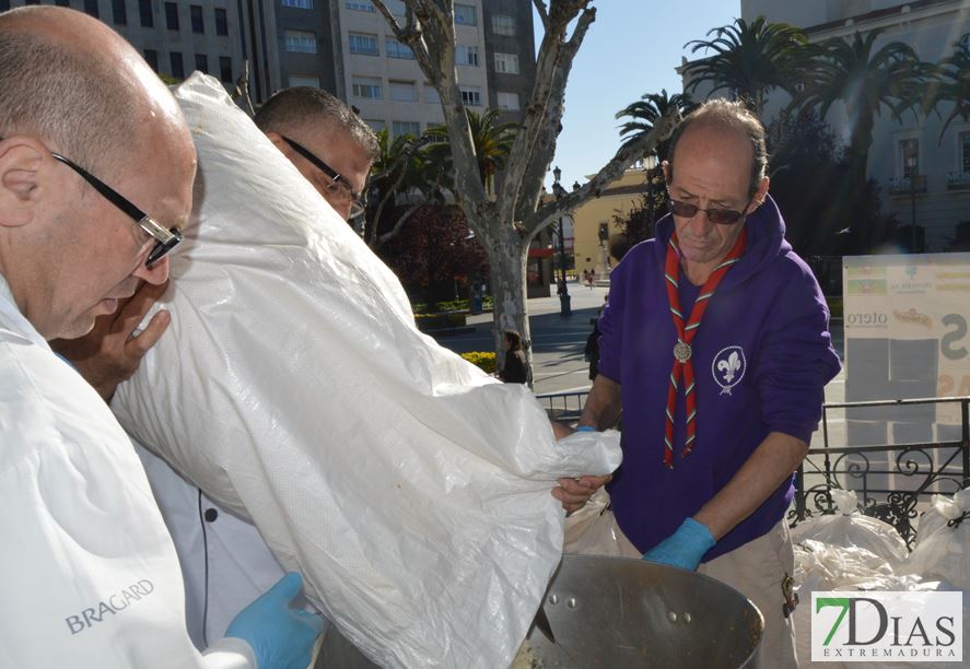 Badajoz desayuna migas 'solidarias'