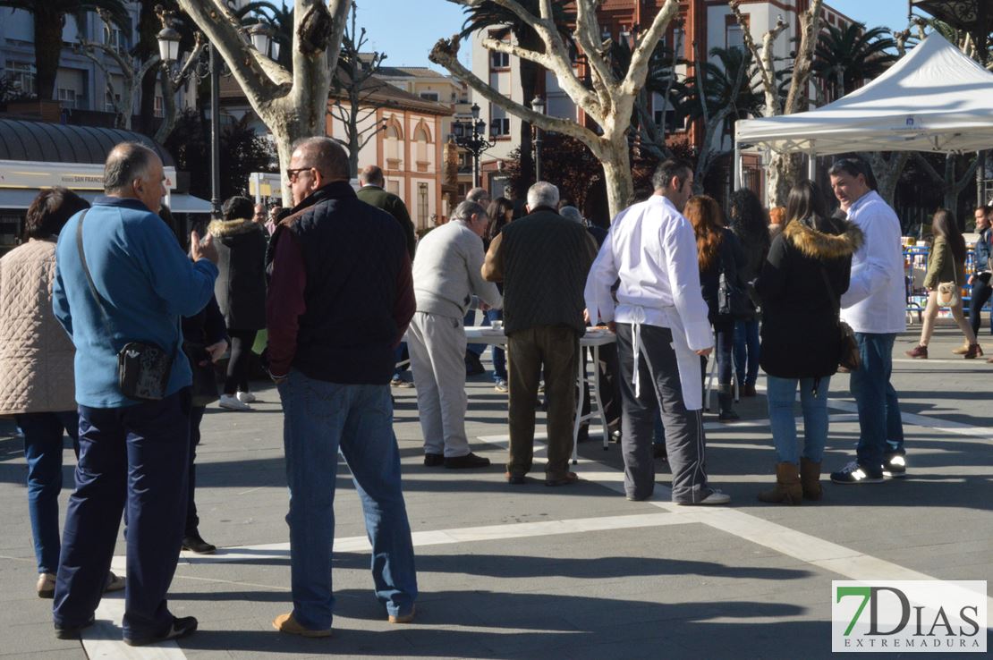 Badajoz desayuna migas 'solidarias'