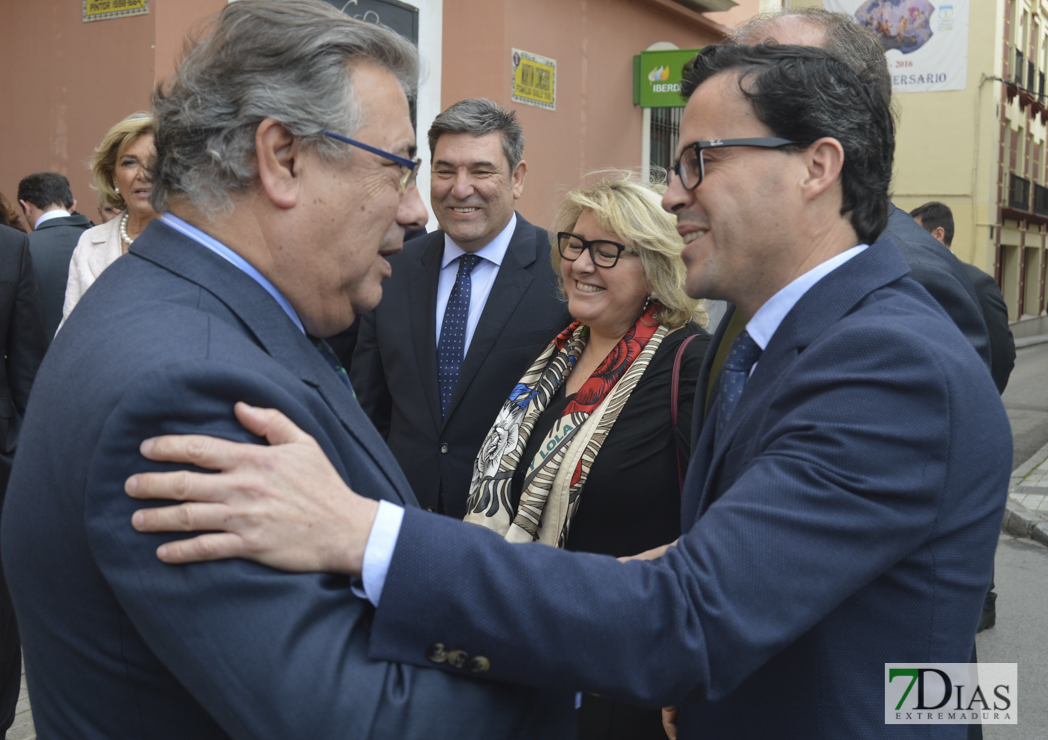 Badajoz recibe al ministro Zoido