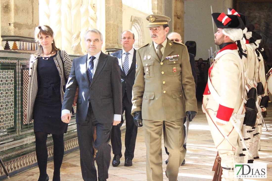 Badajoz rinde homenaje al General Menacho