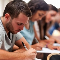 Los docentes de Secundaria en lista de espera pueden actualizar sus méritos