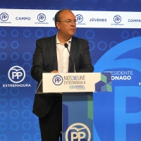 Monago señala que la “desunión” del PSOE genera “desconfianza”