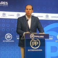 PP: &quot;La Ecotasa repercutirá en la factura de los extremeños&quot;