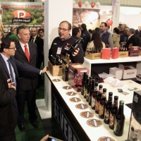 Gallardo pide al sector agroindustrial que exija el tren para Extremadura