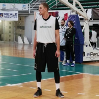 Kavas y Riauka se recuperan para enfrentarse al Araberri